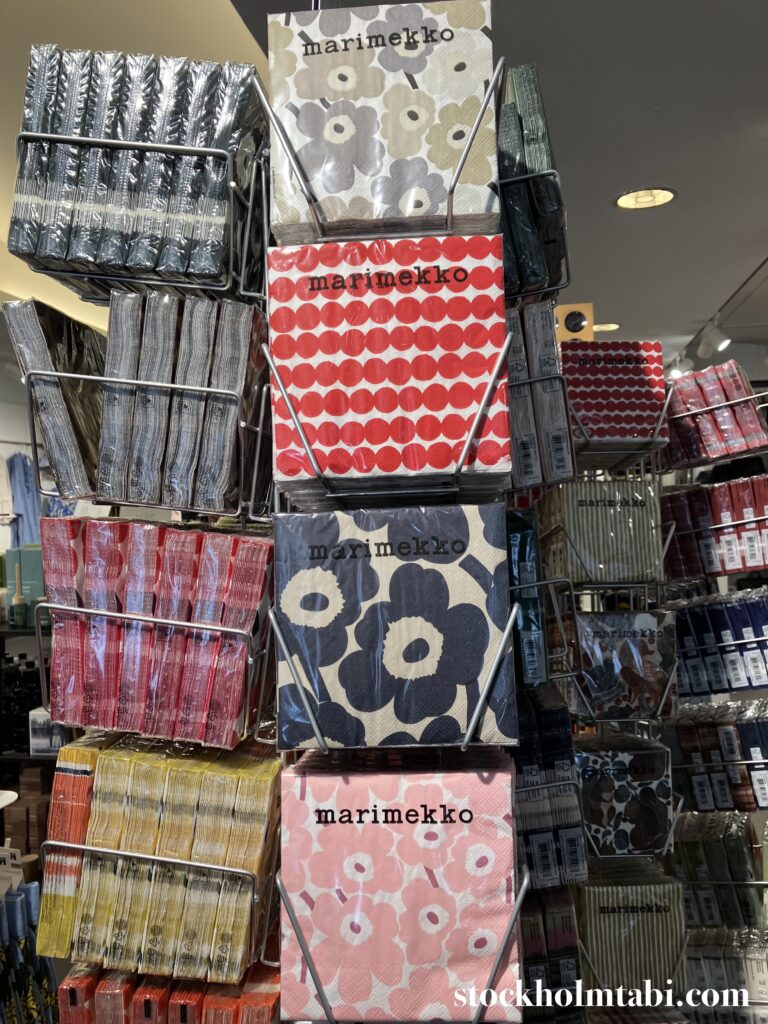カラフルなマリメッコのナプキン