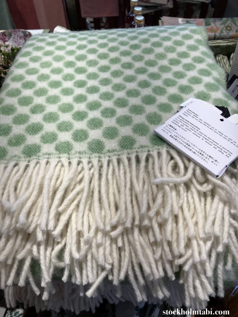 Skansenbutikenのグリーンのブランケット