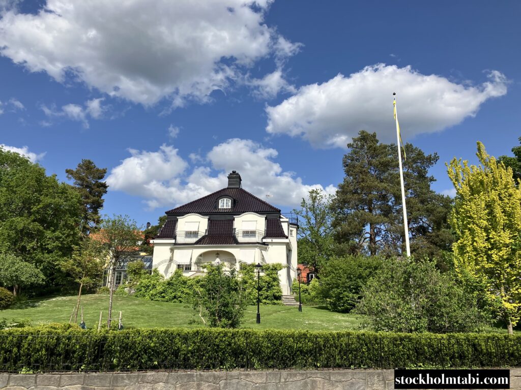 Lidingöの白壁の豪邸