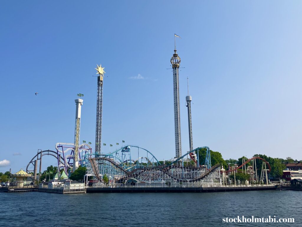 SLフェリーから見えるグローナルンド遊園地