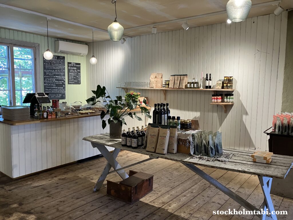 Elfviks Gårdsbistroの店内