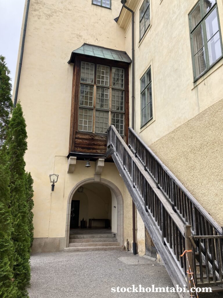 Tyresö Slottの木製の外階段