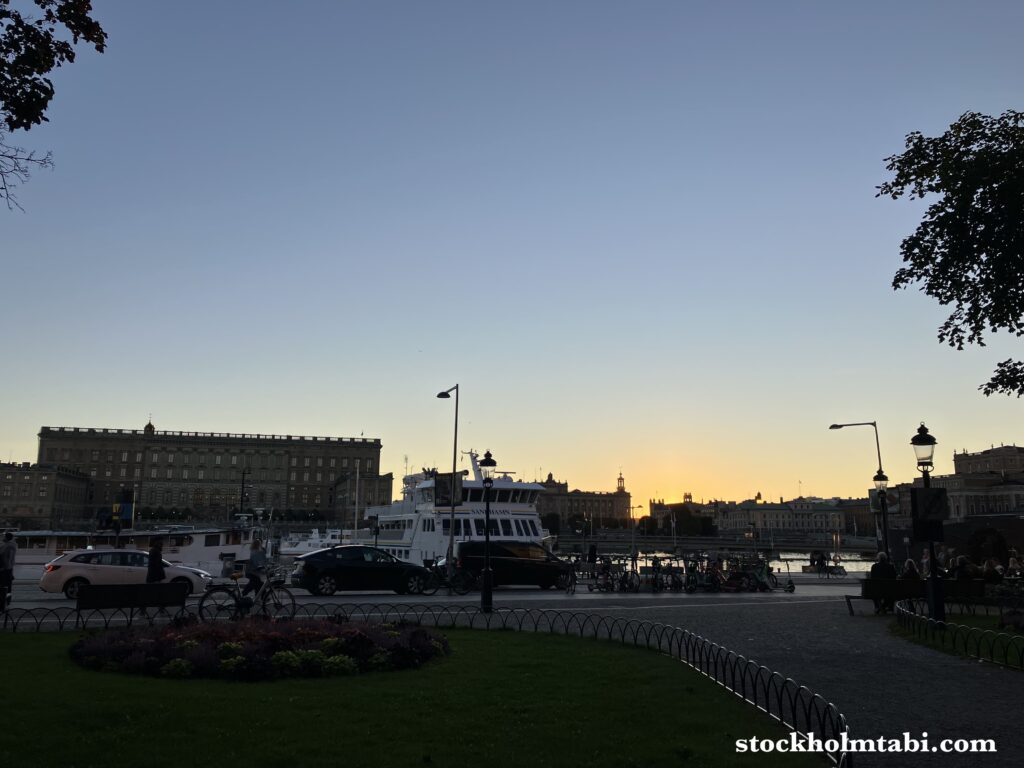 夕暮れ時のガムラスたんの王宮