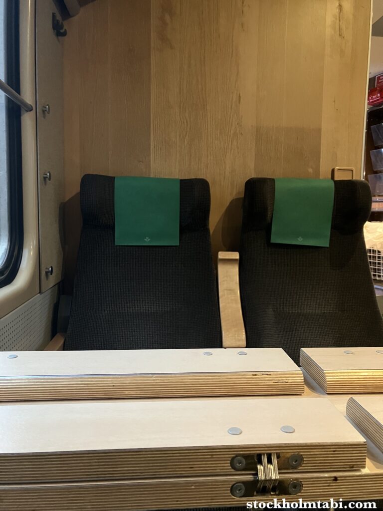 スウェーデン鉄道SJ InterCityの4人席