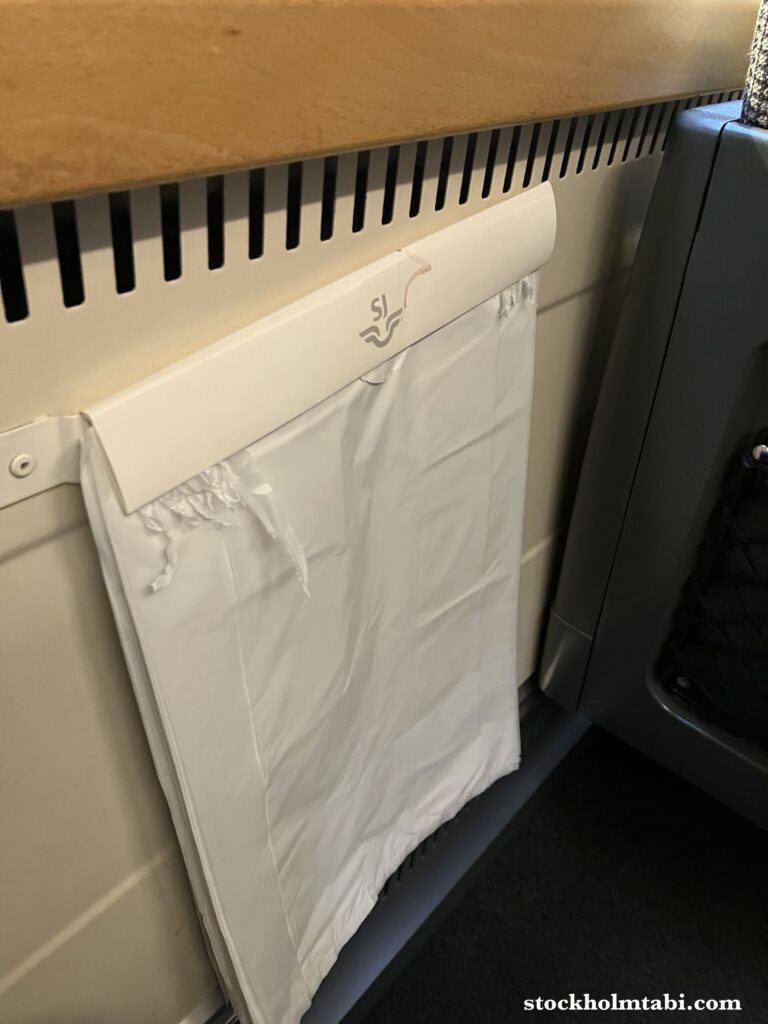 スウェーデン鉄道SJ 車内のビニール袋