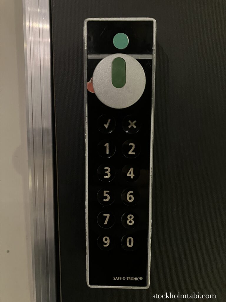 ABBAミュージアムのロッカーのロック画面