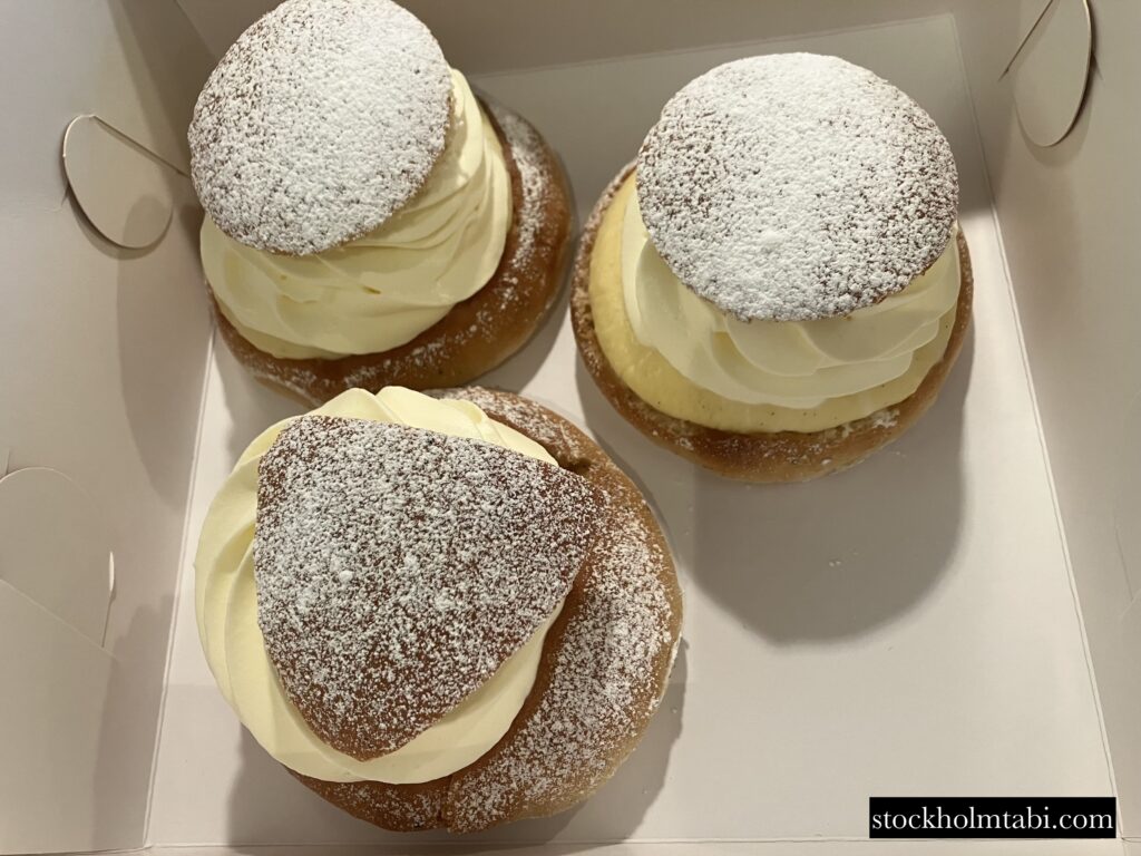 Bullar & Brödのセムラとヴァニラセムラ