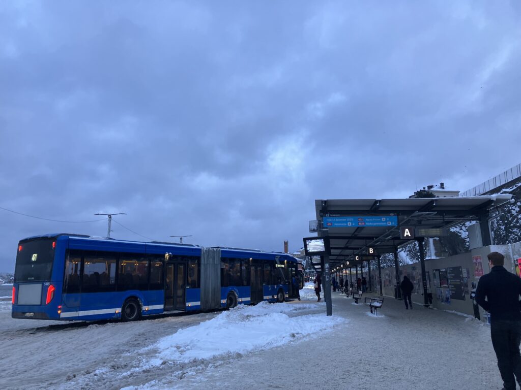 スルッセンのバスターミナル