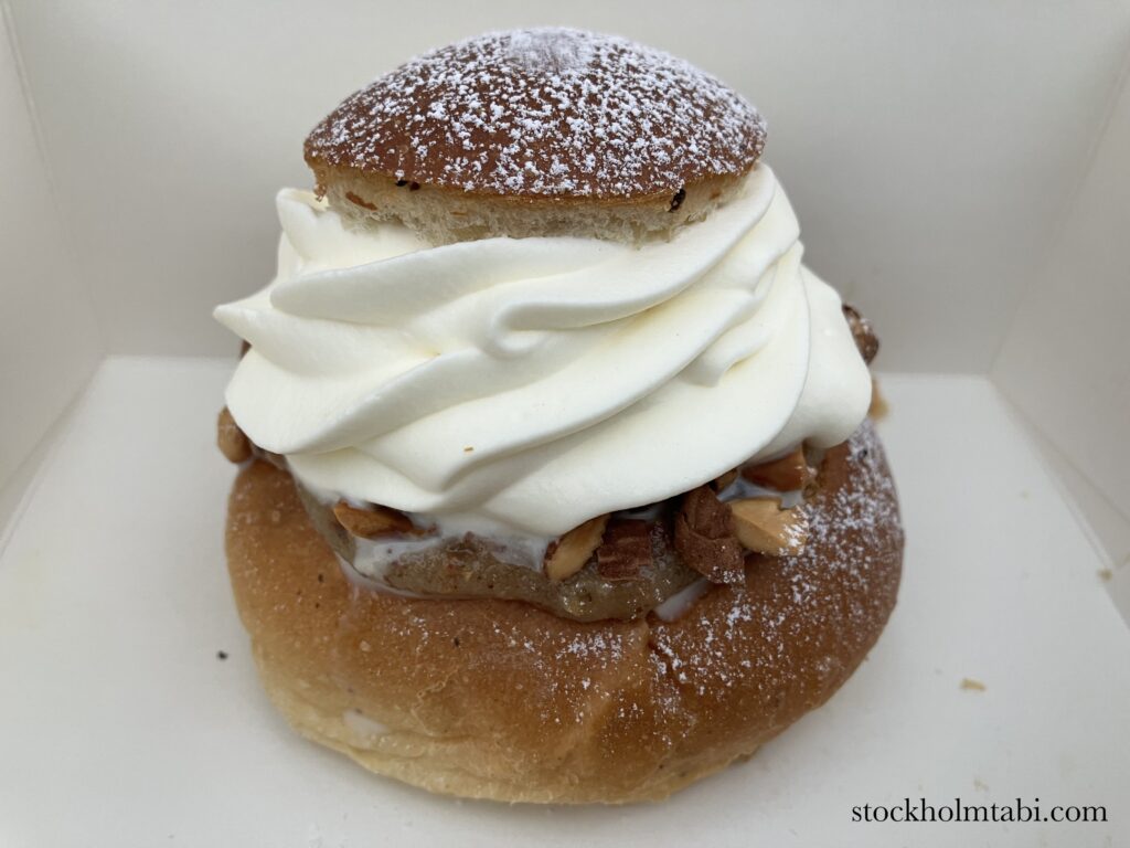 Lillebrors bageriのセムラ