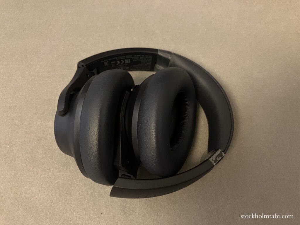 小さくまとまったAnker Soundcore Q20i