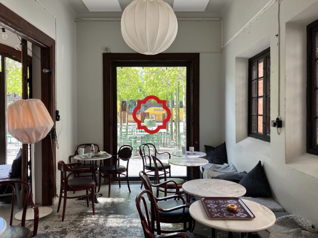 北方民族博物館（Nordiska museet）のカフェの店内